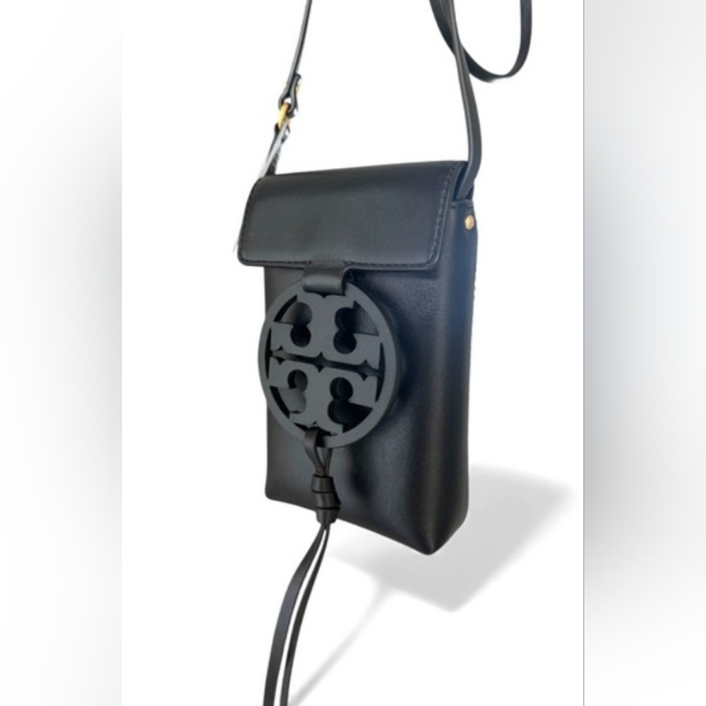 Tory Burch Crossbody. - Picture 5 of 7